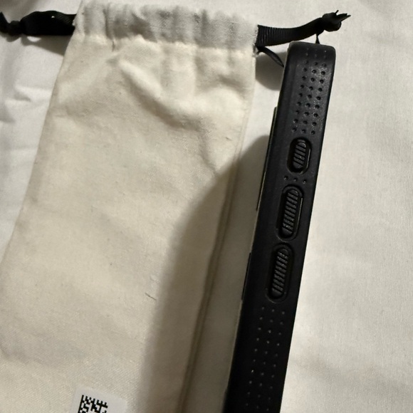 BURGA IPhone 17 Tough MagSafe Case - Picture 2 of 2